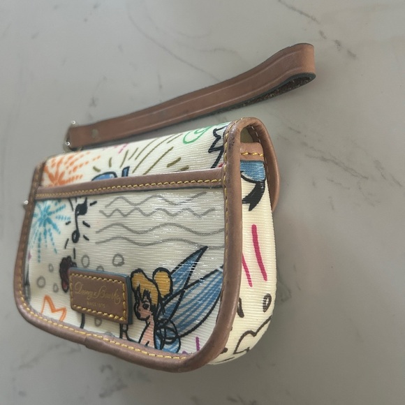 Dooney & Bourke Disney Parks Wristlet–White Sketch Pattern with Tinker Bell- EUC - Picture 10 of 13
